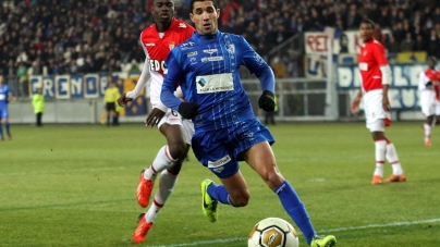 Nassim Akrour prolonge avec le GF38